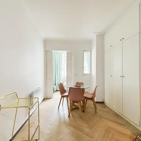 - Wifi, Ac, Hyper Centre, 4 Pers ניס