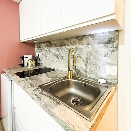 - Wifi, Ac, Hyper Centre, 4 Pers شقة *